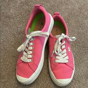 Pink Cariuma with White Rubber Sole size 8